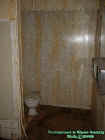 toiletbathroom1.jpg (23828 bytes)