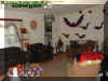 00halloweendecor1.jpg (31181 bytes)