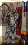 00halloweenrickprisoner1.jpg (32675 bytes)