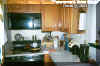 kitchen1.jpg (29652 bytes)