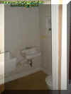 bathroomangle1.jpg (18371 bytes)