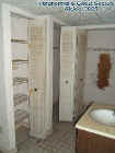 bathroomcloset.jpg (24544 bytes)